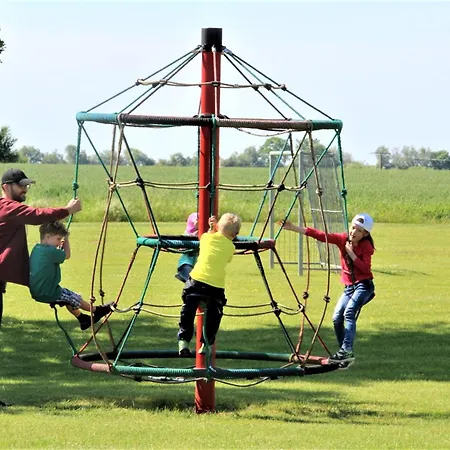 Apartamento Gutshaus U2 *