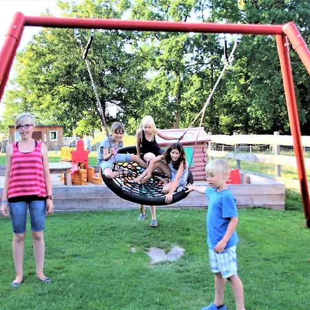 Gutshaus U2 Apartamento